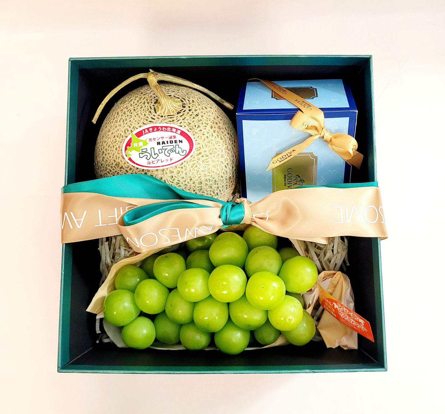 Moonlight Fruit Gift Set