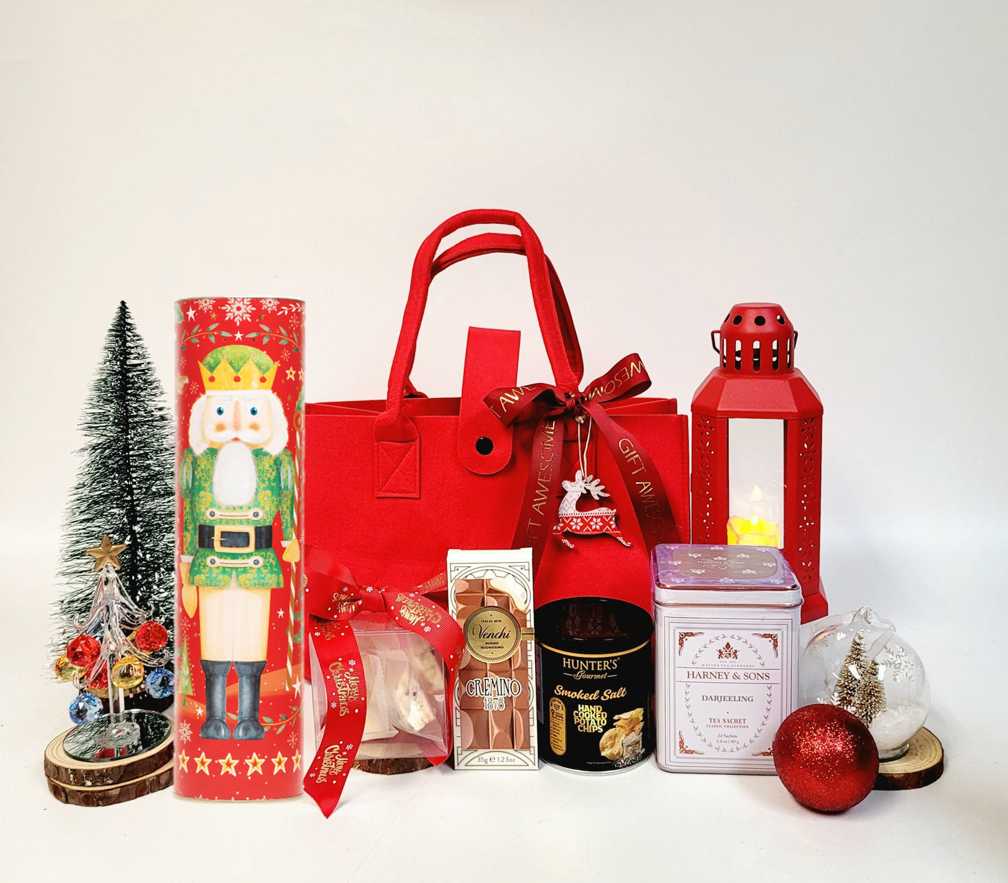 Red Santa Christmas Gift Bag with Tea