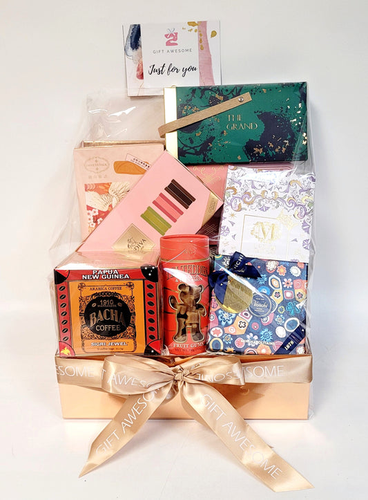 Premium Gourmet Hamper Set