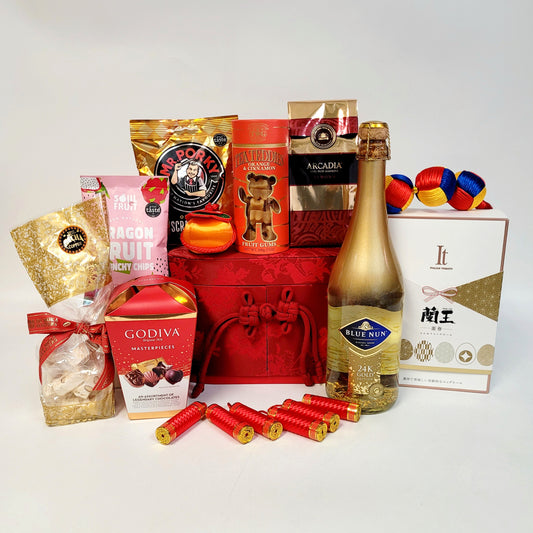 Festive Best Wishes Hamper with Sparkling Wine