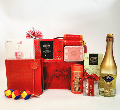 Fortune Hamper with wine