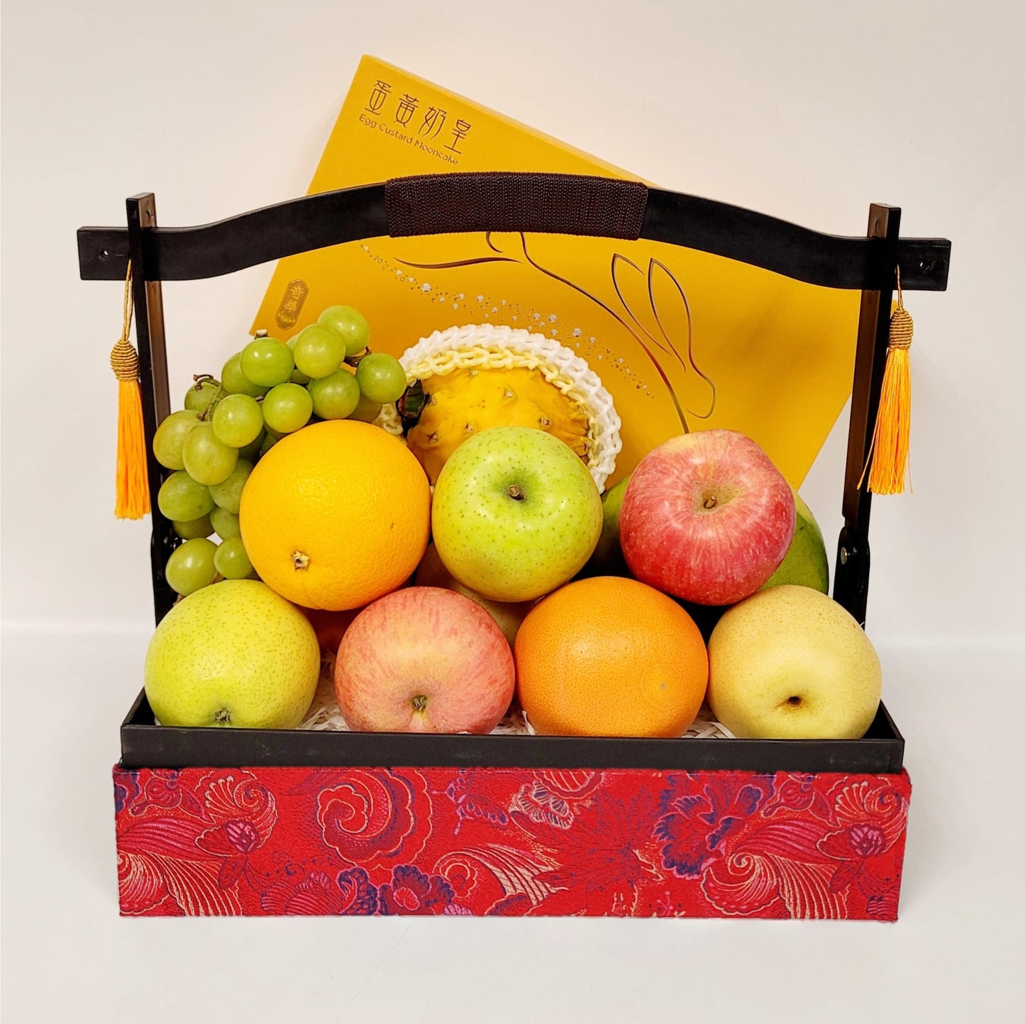 Mid Autumn Red Brocade Fruit Hamper with Kee Wah Mooncake