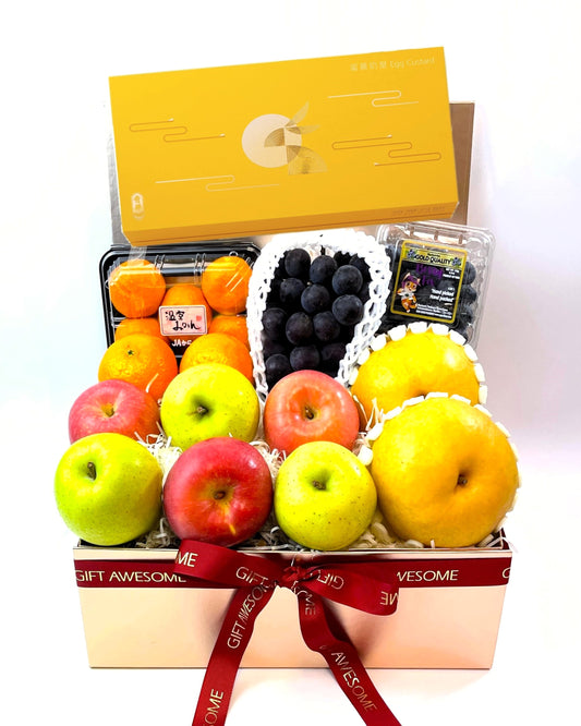 Festive Fruit Hamper with Kee Wah Mooncakes