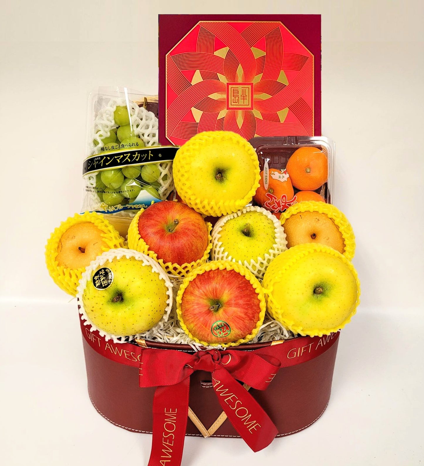 Mid Autumn Deluxe Japanese & Korean Fruit Hamper with The Peninsula Mooncakes