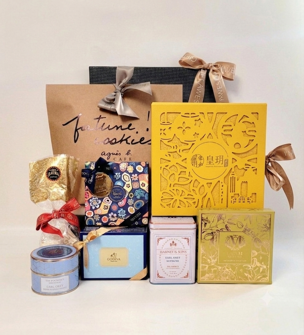 Fortune Wish Gourmet Hamper with Imperial Patisserie Mooncakes