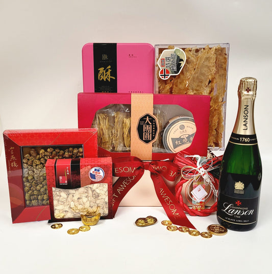 Rose Gold Festive Hamper with Lanson