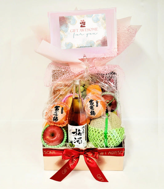 Rose Gold Deluxe Fruit Hamper with Plum Wine