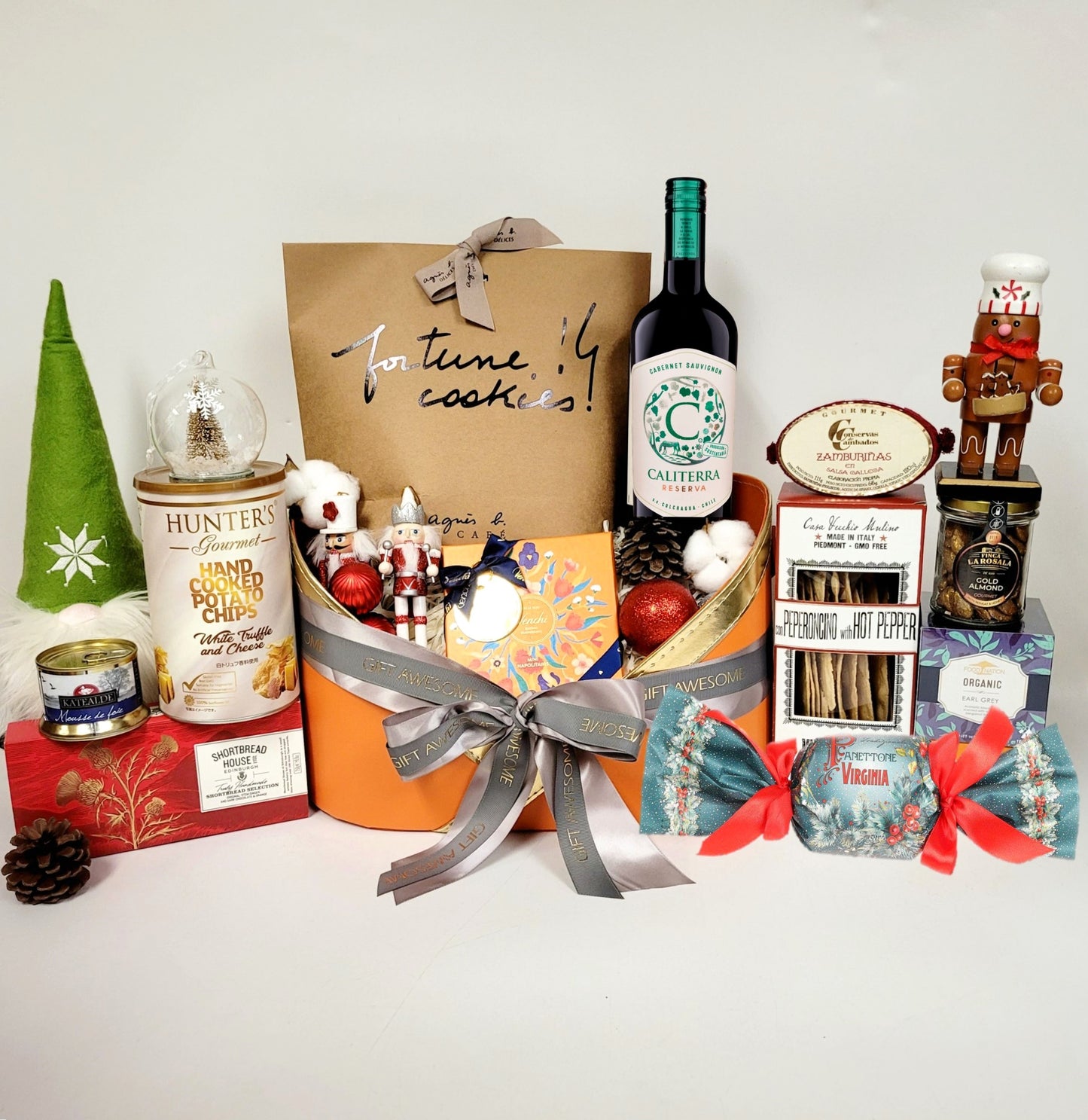 Deluxe Christmas Hamper with Wine