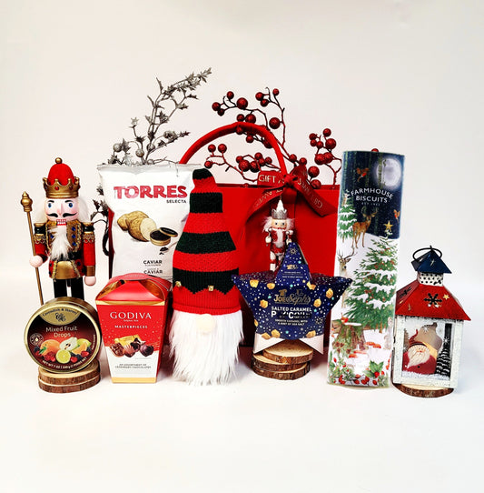 紅色聖誕禮物籃配日本蘋果汁