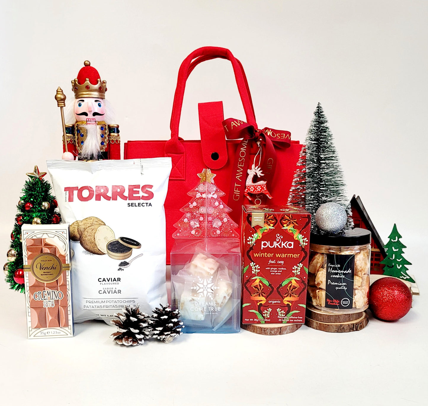 Winter Warm Christmas Gift Bag