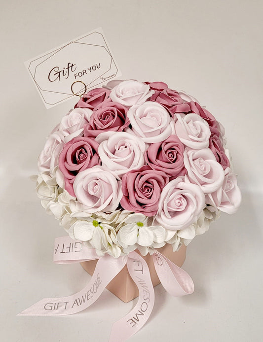 Love Pink Rose Bouquet Scented Soap Flower