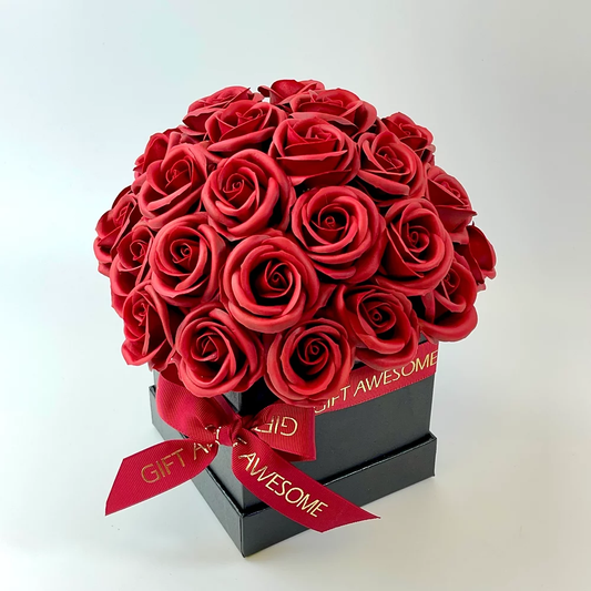 Red Rose Bouquet Scented Soap Flower (Black)